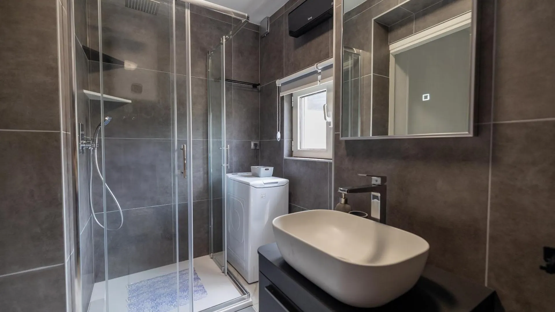 شقة Apartman Bella روفينج