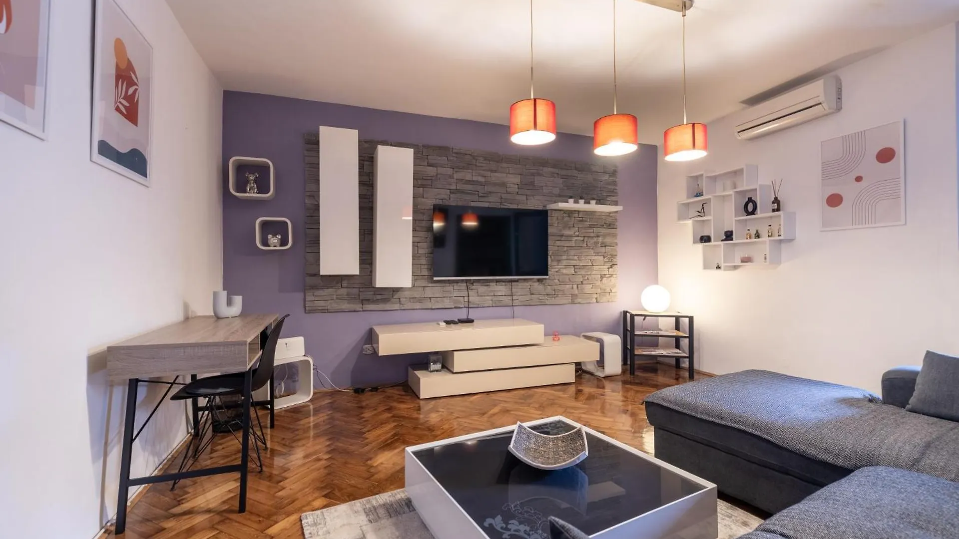 Apartman Bella 罗维尼